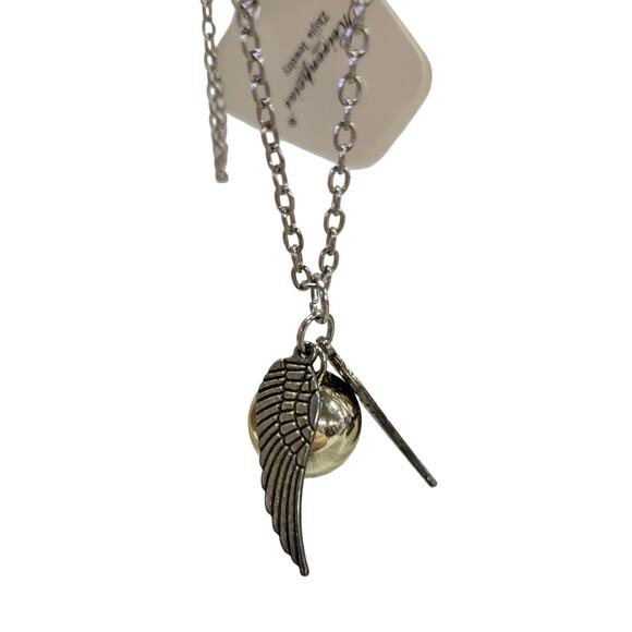 Golden Snitch on a silver 20" chain - Picture 4 of 4